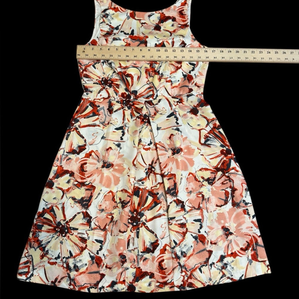 Loft Dress - Picture 8 of 10